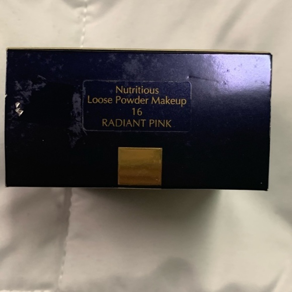 Estée Lauder Nutritious Powder Radiant Pink - Picture 2 of 3